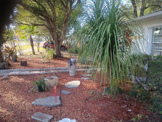 27043 ROPER ROAD, Brooksville, FL 34602