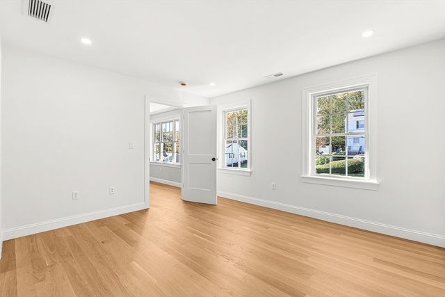 14 Liana Street, Woburn, MA 01801