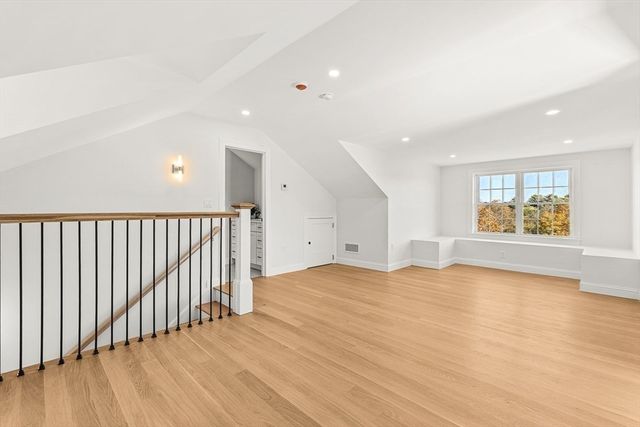 14 Liana Street, Woburn, MA 01801