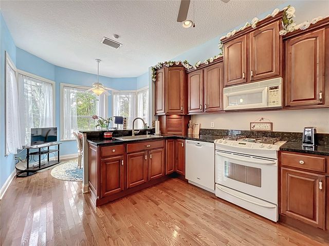 214 CHESTNUT RIDGE STREET, Winter Springs, FL 32708