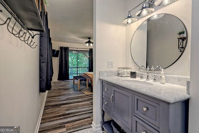 63 Mint Lane, Clayton, GA 30525