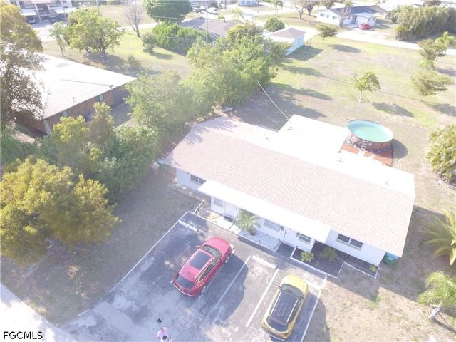 317 Tarpon DR, Cape Coral, FL 33904