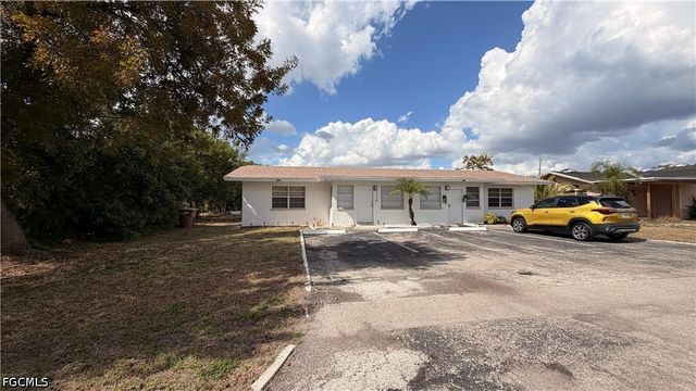 317 Tarpon DR, Cape Coral, FL 33904