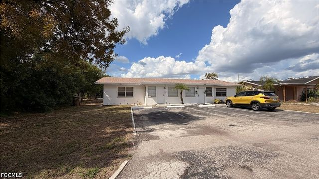 317 Tarpon DR, Cape Coral, FL 33904