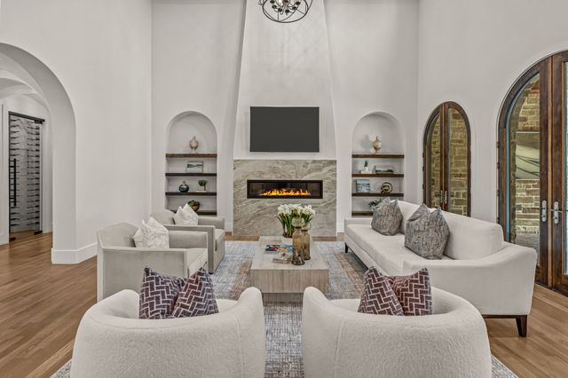 2210 Barcelona Court, Westlake, TX 76262