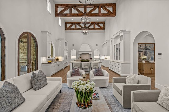 2210 Barcelona Court, Westlake, TX 76262