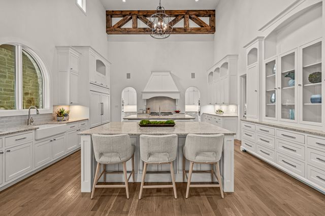 2210 Barcelona Court, Westlake, TX 76262