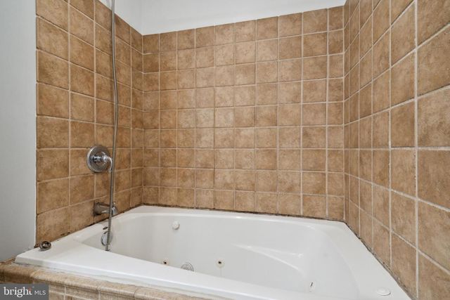 2205 LEAGUE ST, Philadelphia, PA 19146