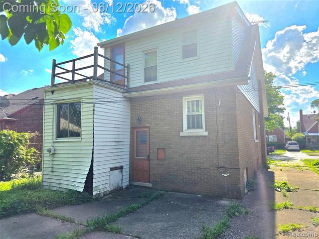 7836 Theisen Street, Dearborn, MI 48126