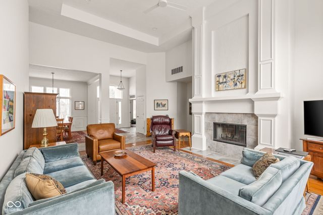 11618 Summit Circle, Zionsville, IN 46077