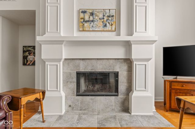 11618 Summit Circle, Zionsville, IN 46077