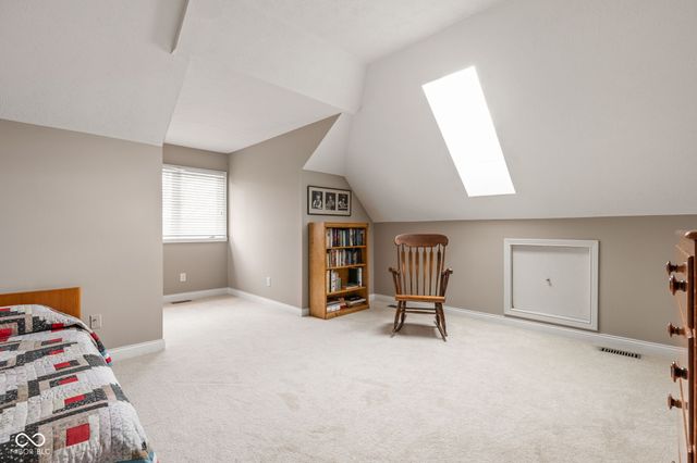 11618 Summit Circle, Zionsville, IN 46077