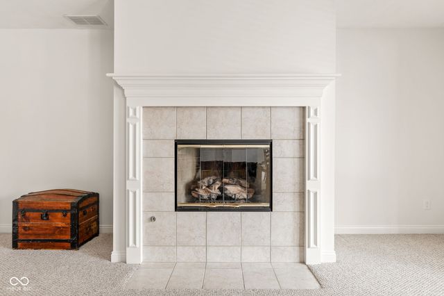 11618 Summit Circle, Zionsville, IN 46077