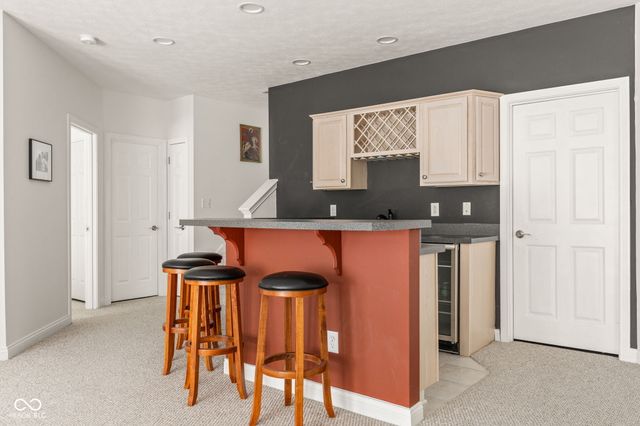 11618 Summit Circle, Zionsville, IN 46077