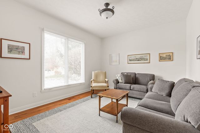 11618 Summit Circle, Zionsville, IN 46077