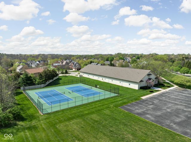 11618 Summit Circle, Zionsville, IN 46077