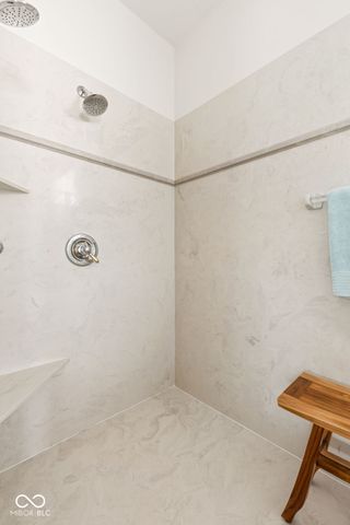 11618 Summit Circle, Zionsville, IN 46077