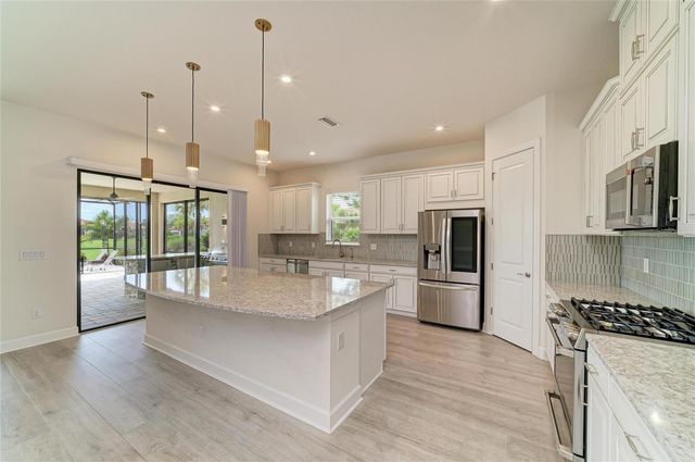 4530 TRENTO PLACE, Bradenton, FL 34211