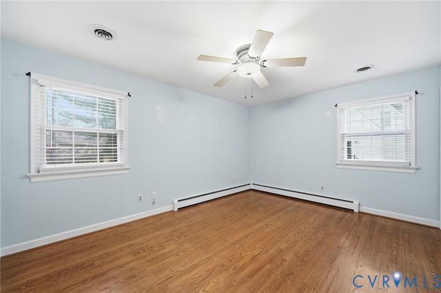 9170 Avondale Dr, Mechanicsville, VA 23116