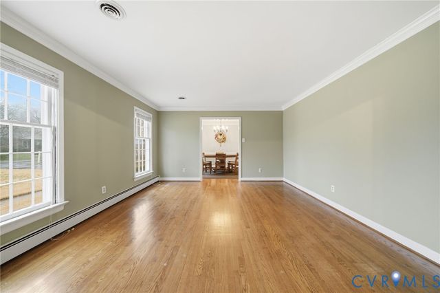 9170 Avondale Dr, Mechanicsville, VA 23116