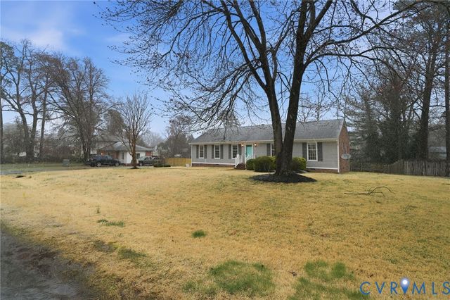 9170 Avondale Dr, Mechanicsville, VA 23116