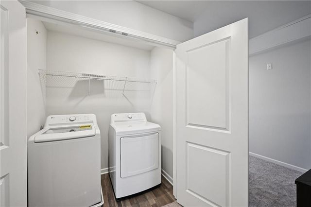 387 Lanier Circle, Woodstock, GA 30189