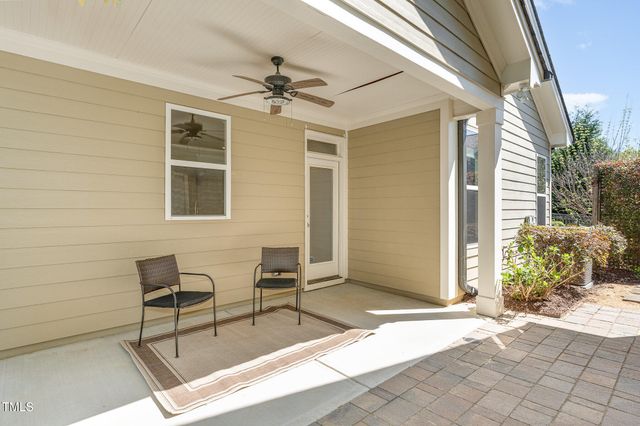 379 Tobacco Farm Way, Chapel Hill, NC 27516