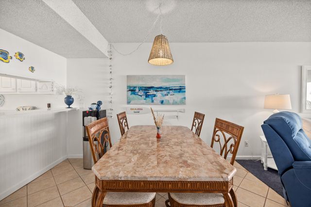 909 Santa Rosa Boulevard UNIT 328, Fort Walton Beach, FL 32548