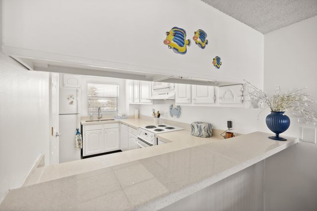 909 Santa Rosa Boulevard UNIT 328, Fort Walton Beach, FL 32548