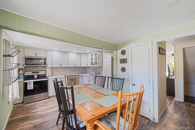 345 Ontario Street, Ronkonkoma, NY 11779