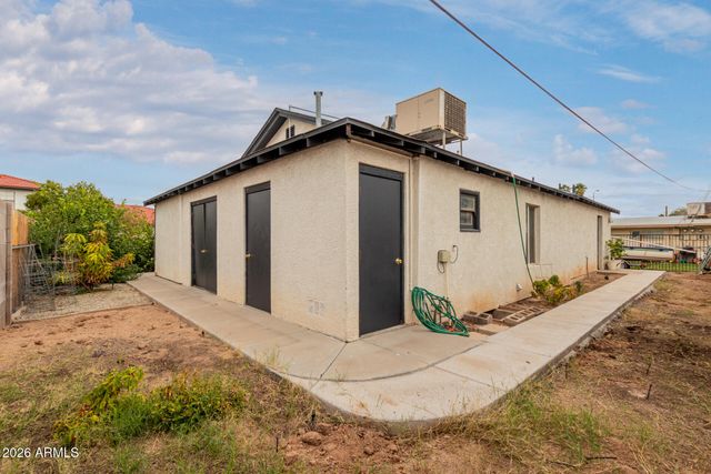 511 E 3RD Avenue, Mesa, AZ 85204