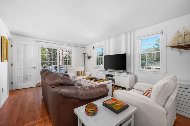 60 Linden Lane, Osterville, MA 02655