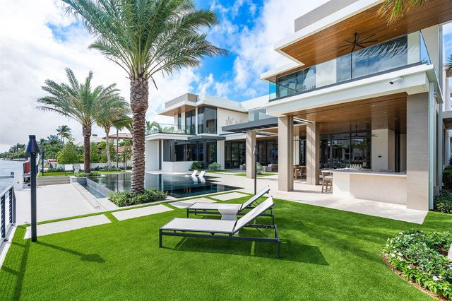 1520 Royal Palm Way, Boca Raton, FL 33432