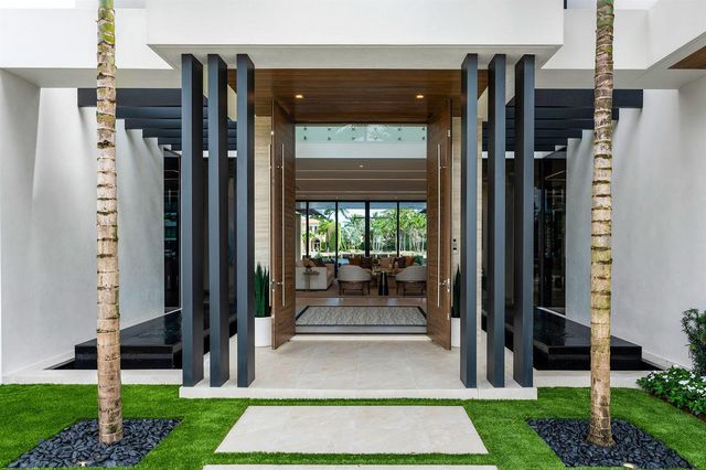 1520 Royal Palm Way, Boca Raton, FL 33432