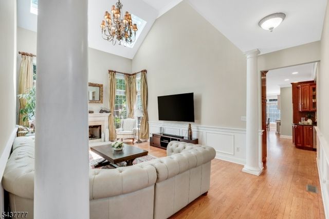 5 Willow Way, Florham Park Boro, NJ 07932