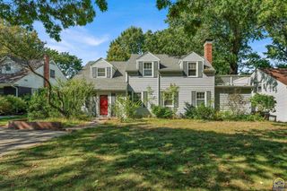 1625 SW Lakeside DR, Topeka, KS 66604