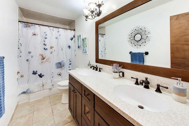 34073 N Fairfield Road, Round Lake, IL 60073