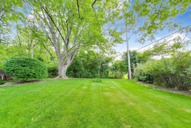 34073 N Fairfield Road, Round Lake, IL 60073
