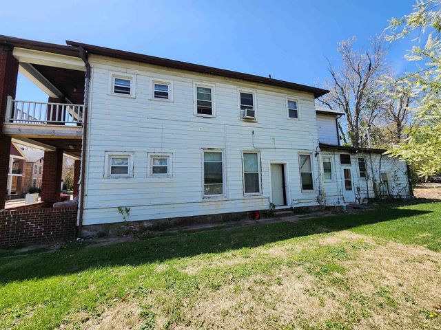 216 Oak Street, Evansville, IN 47713