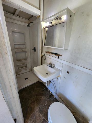 216 Oak Street, Evansville, IN 47713