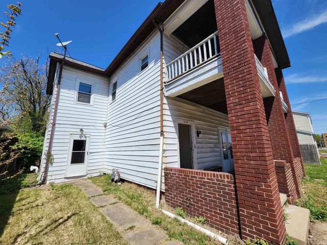 216 Oak Street, Evansville, IN 47713