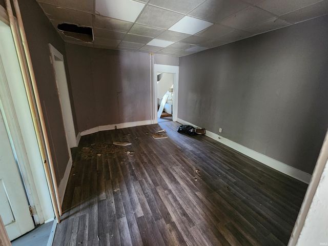 216 Oak Street, Evansville, IN 47713