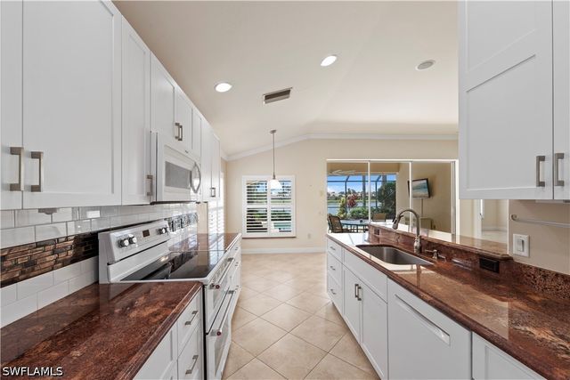 11038 Iron Horse WAY, Fort Myers, FL 33913