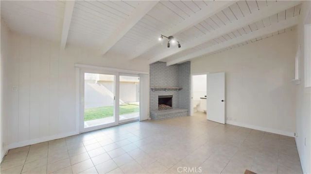 907 Huntington Street, Huntington Beach, CA 92648