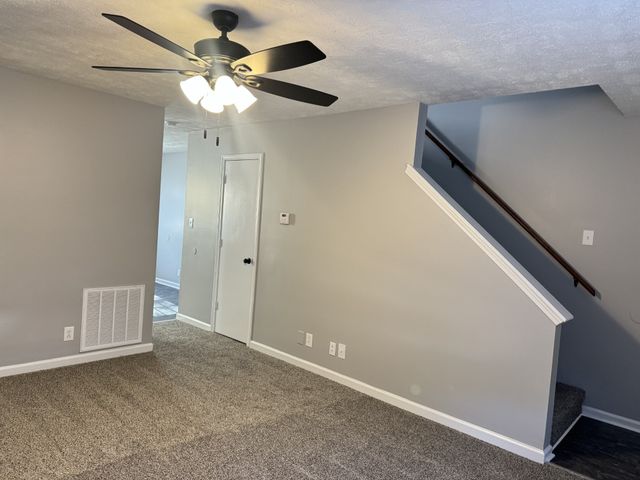 1720 Baltimore Dr Apt C, Clarksville, TN 37043