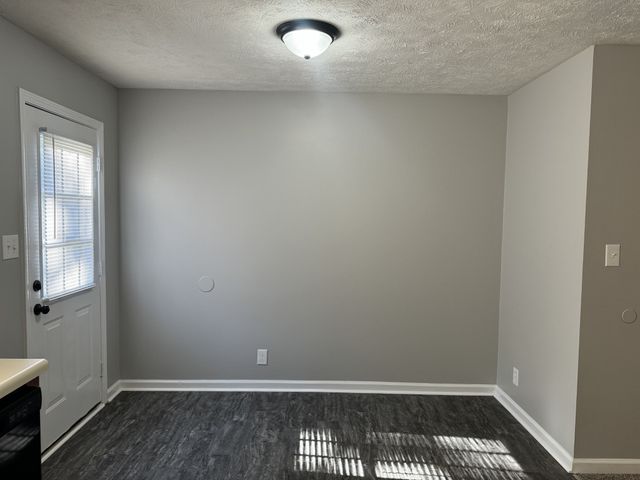 1720 Baltimore Dr Apt C, Clarksville, TN 37043