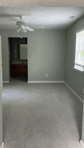 2141 Wooddale Ln, Nashville, TN 37214