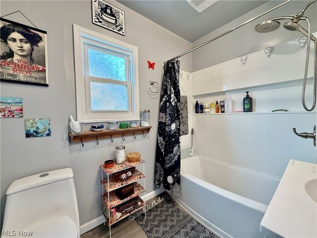 1605 24th Street, Parkersburg, WV 26101