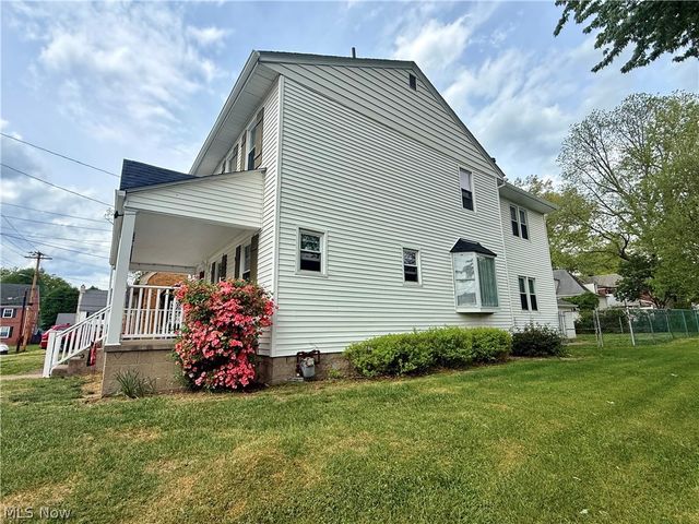 1605 24th Street, Parkersburg, WV 26101