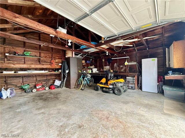 1605 24th Street, Parkersburg, WV 26101